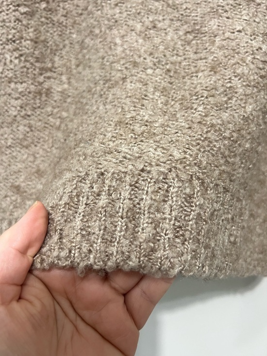 GAP Taupe Brown Cropped Knit Cardigan V-Neck Button Up Wool Blend Size Medium - Picture 8 of 11